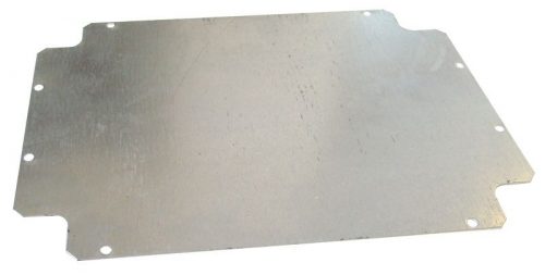 TRACON MD-SZL3 - Galvanizált szerelőlap MD-dobozokhoz 290×210mm