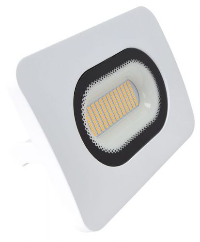 TRACON RSMDLF50WW - Fehér SMD fényvető 50W, 3000K, IP65, 220-240V AC, 3800lm, EEI=G